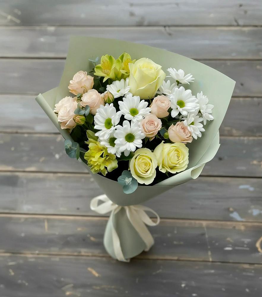 Букет цветов из: Альстромерии, Розы и Хризантемы в Камышлове Свердловская область