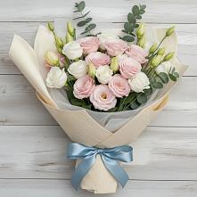 Букет цветов из:  Лизиантусы #REPLACE_PRED# Камышлове Свердловская область