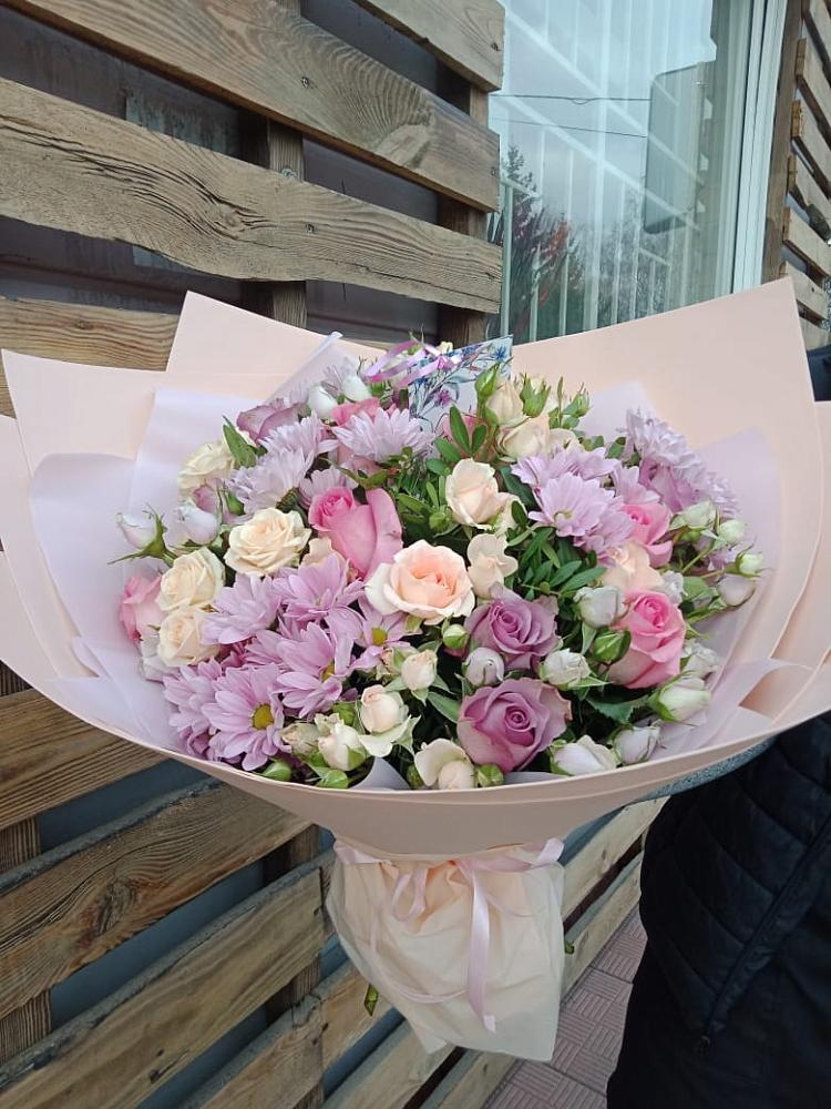 Букет цветов из: Розы и Хризантемы в Камышлове Свердловская область