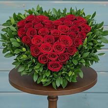 Цветочная композиция из Розы в виде сердца в Камышлове Свердловская область