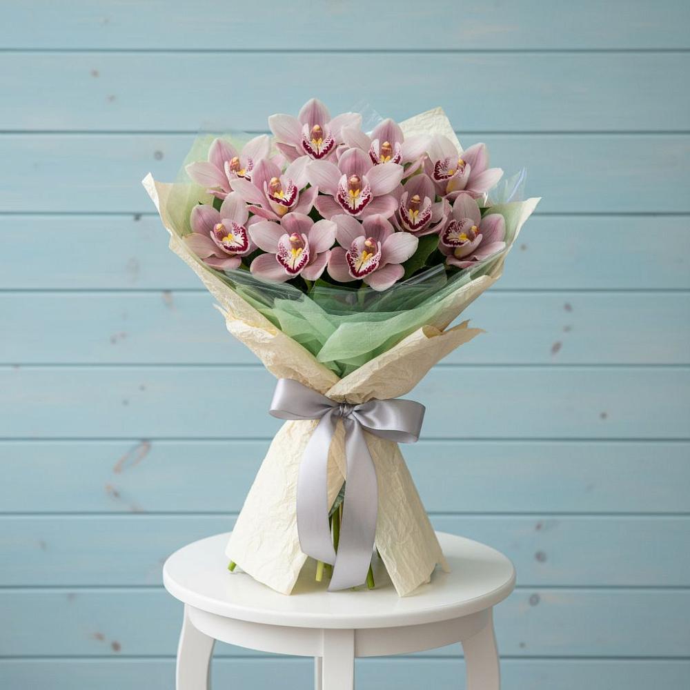 Букет цветов из: Орхидеи и Розы в Камышлове Свердловская область