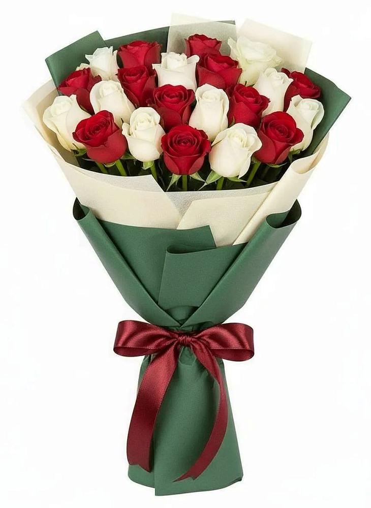 Букет Микс из красных и белых роз в Камышлове Свердловская область