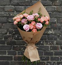 Букет цветов из:  Розы в Камышлове Свердловская область