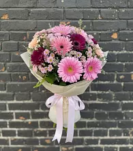 Букет цветов из:  Герберы и Хризантемы #REPLACE_PRED# Камышлове Свердловская область